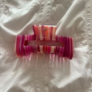 lululemon extra large hair clip